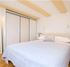 Split Level Studio Apartment Dubrovnik Old Town, Sleeps 2